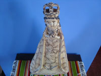 Mexican vintage devotional art, a lovely pottery statue of Our Lady of Good Health (Nuestra Senora de la Salud), patroness of the Lake Patzcuaro region, Tzintzuntzan, Michoacan, c. 1950's. Another full frontal view of the statue.