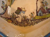 Mexican vintage pottery and ceramics, a beautiful six-sided bowl from Tlaquepaque, Jalisco, c. 1920-30. Another photo of the central design.