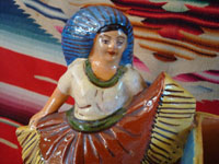 Mexican vintage pottery and ceramics, a wonderful Tejuana woman figure from Tlaquepaque, c. 1930-40's. Closeup photo showing the figurine's lovely face.
