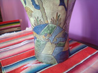 Mexican vintage pottery and cramics, a beautiful pottery vase decorated with lovely flowers, San Pedro Tlaquepaque, c. 1930's. Another side view of a part of the vase.