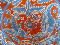 Mexican vintage pottery and ceramics, a beautiful fantasia-ware pottery plate with fantastic artwork, Tonala or San Pedro Tlaquepaque, c. 1940's. Closeup photo of the front of the plate.