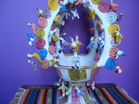 Mexican vintage pottery and ceramics, and Mexican vintage folk art, a wonderful tree of life attributed to the famous Heron Martinez, c. 1960's. Photo showing the chalice-like base.