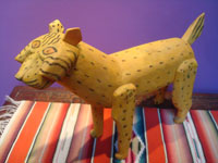 Mexican vintage folk art, a woodcarving of a fierce jaguar, attributed to the great Manuel Jimenez, Oaxaca, c. 1950's. Main photo of the carving.
