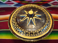Mexican vintage pottery and ceramics, a very unique lidded casserole with a dark brown/black field and very fine decorative painting, Tlaquepaque, Jalisco, c. 1930's. View from above the lid of the casserole.