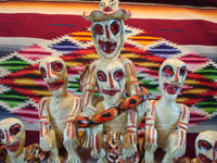 Mexican vintage folk art, and Mexican vintage pottery and ceramics, a wonderful Day of the Dead sculpture from the folk art center of Ocumicho, Michoacan, c. 1970's. Photo of the top figures on the pottery sculpture from Ocumicho.l
