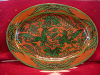 Mexican vintage pottery and ceramics, a lovely fantasia oval platter with a wonderful color-combination and fanciful artwork, Tonala or San Pedro Tlaquepaque, c. 1940's. Main photo of the platter.