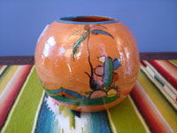 Mexican vintage pottery and ceramics, a beautiful pottery tecomate with a lovely tangerine background and very fine artwork, Tonala or San Pedro Tlaquepaque, c. 1930's. Photo of the second side of the smaller tecomate.